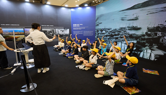 제48차 유네스코 세계유산위원회(World Heritage Committee) 모습. (사진_부산시)