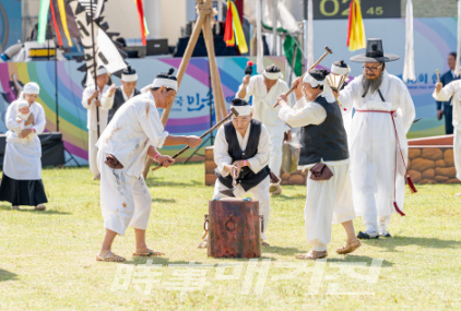일반부 대상 경연 모습  (사진_전통공연예술진흥재단)