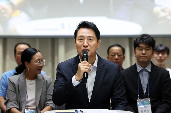 6일 오세훈 서울시장이 6일 개최된 '부동산 정상화를 위한 시민 대토론회'에서 모두발언하고 있다.(사진_서울시)