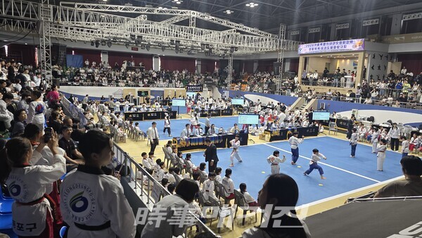 2026 서울특별시태권도협회장배 생활체육 태권도 왕중왕 대회가 진행되고 있는 대회장 모습 (사진_이성만 기자)